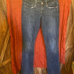 Women's Blue Jeans